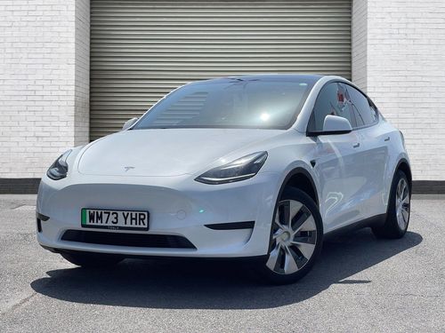 Tesla MODEL  Y