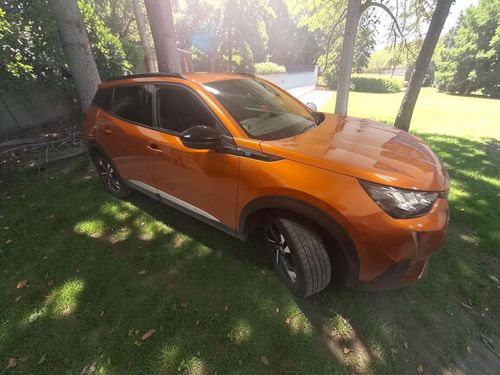 Peugeot e-2008