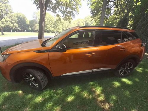 Peugeot e-2008