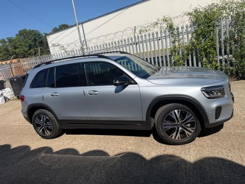 Mercedes Benz GLB