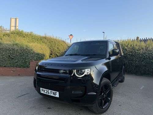 Land Rover Defender 110