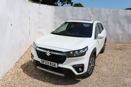 Suzuki S-Cross