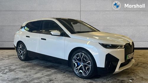 BMW iX