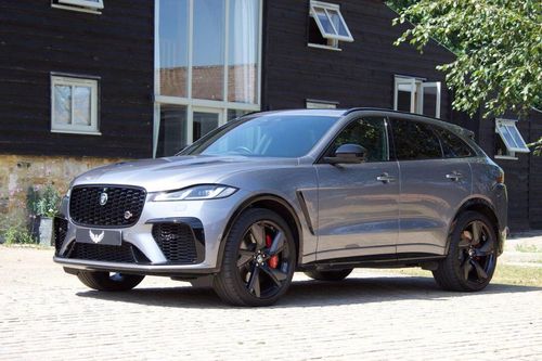 Jaguar F Pace