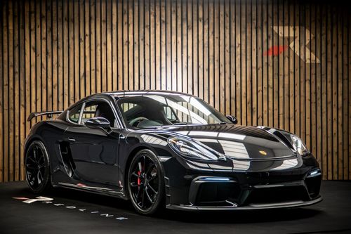 Porsche 718 Cayman