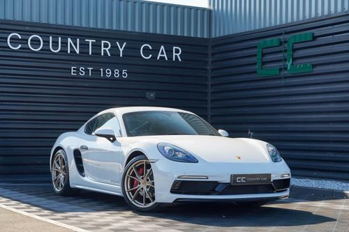 Porsche 718 Cayman