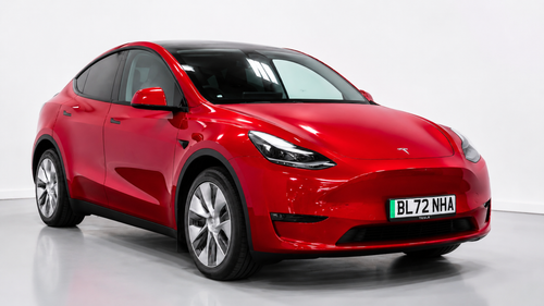 Tesla MODEL  Y