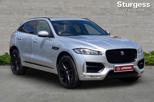 Jaguar F Pace