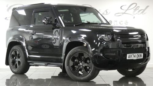 Land Rover Defender 90
