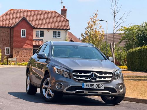 Mercedes Benz GLA Class
