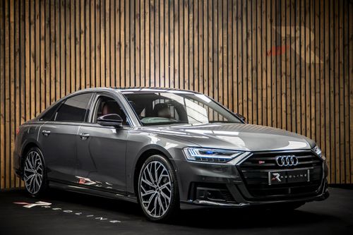 Audi S8