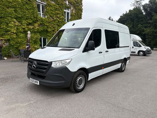 Mercedes Benz Sprinter
