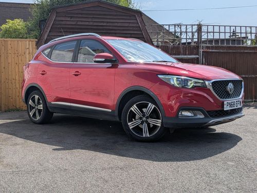 MG ZS
