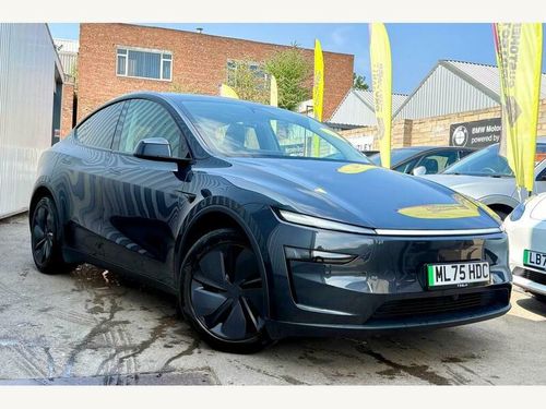 Tesla MODEL  Y