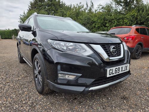 Nissan X Trail