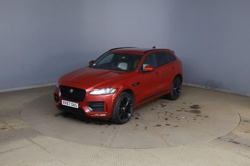 Jaguar F Pace