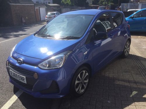 Hyundai i10