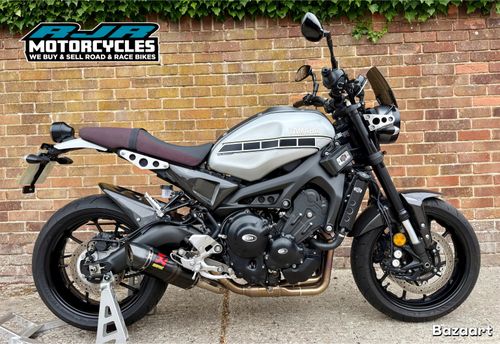 Yamaha XSR900