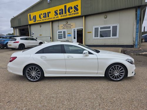 Mercedes Benz CLS