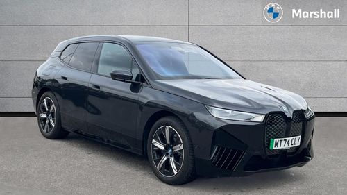BMW iX
