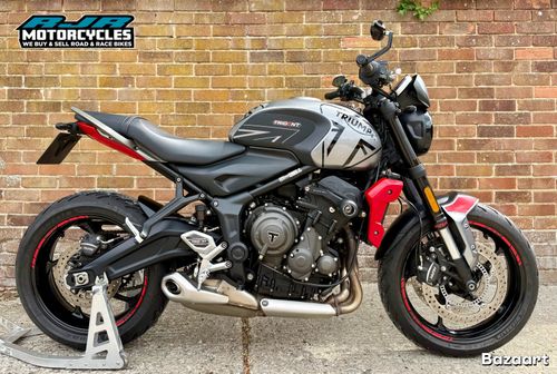 Triumph Trident 660