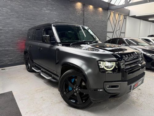 Land Rover Defender 110