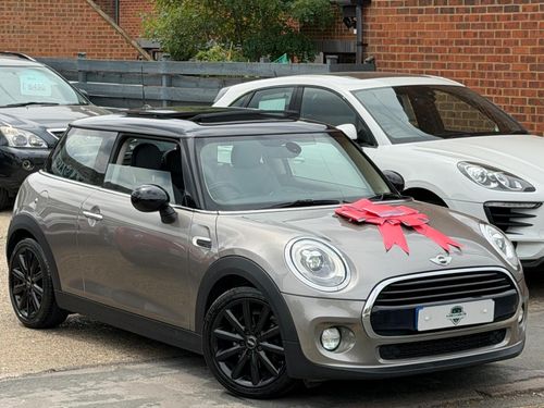 MINI Hatch