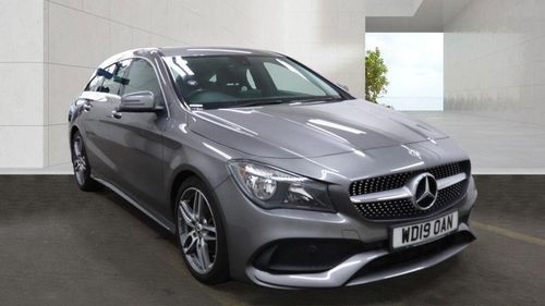 Mercedes Benz CLA