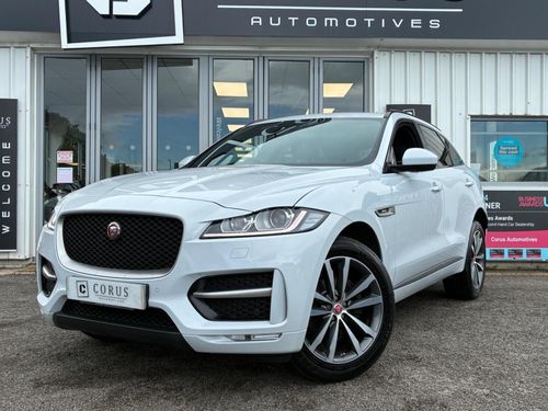 Jaguar F Pace