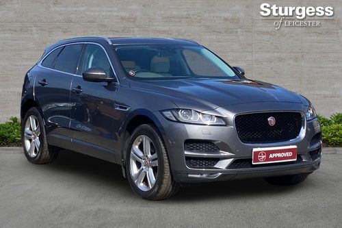 Jaguar F Pace