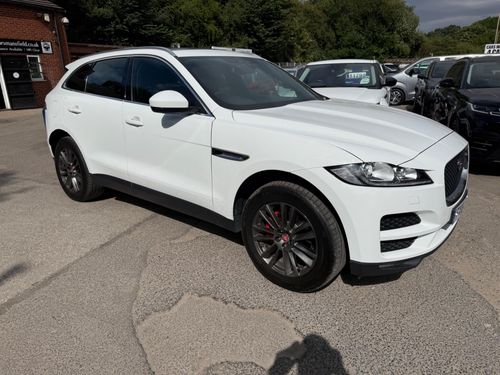 Jaguar F Pace