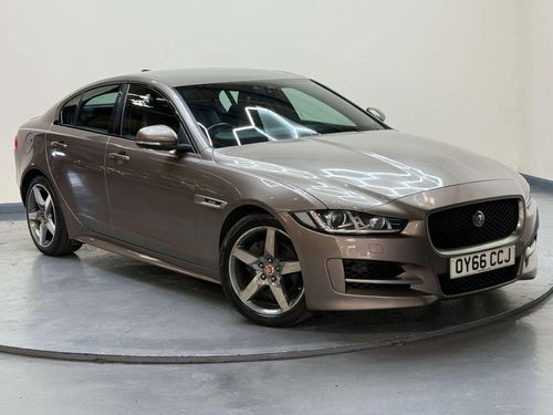 Jaguar XE