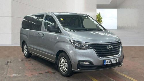 Hyundai i800