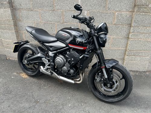 Triumph Trident 660
