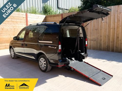 Ford Tourneo
