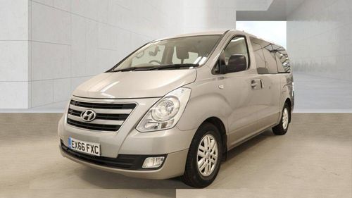 Hyundai i800