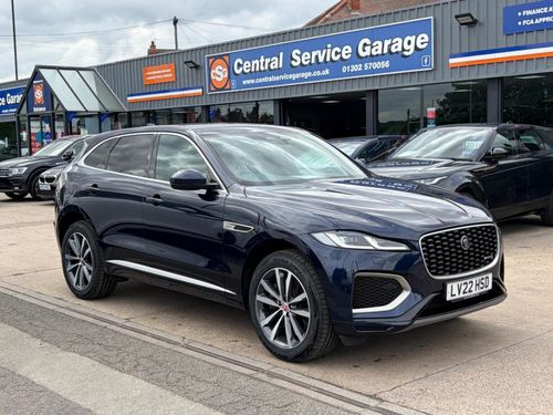 Jaguar F Pace