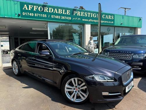Jaguar XJ