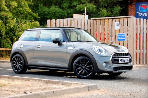 MINI Hatch
