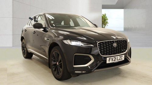 Jaguar F Pace