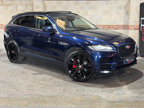 Jaguar F Pace