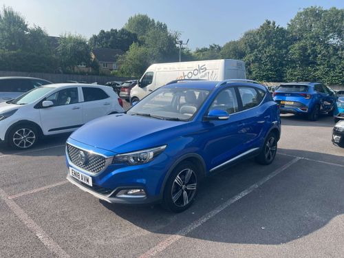 MG ZS