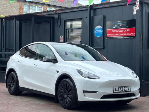 Tesla MODEL  Y