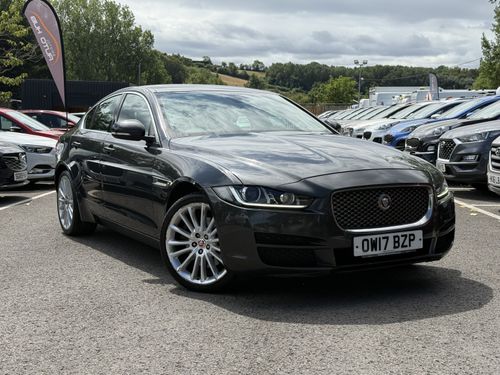 Jaguar XE
