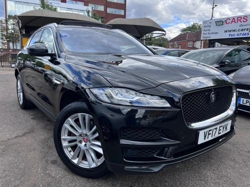 Jaguar F Pace