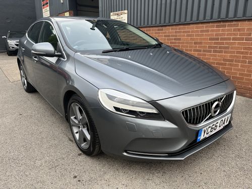 Volvo V40