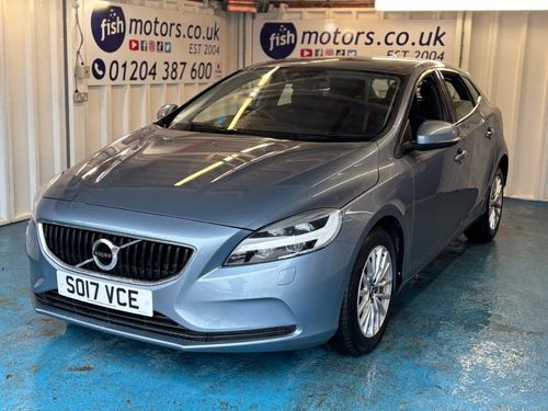 Volvo V40
