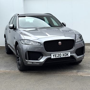 Jaguar F Pace