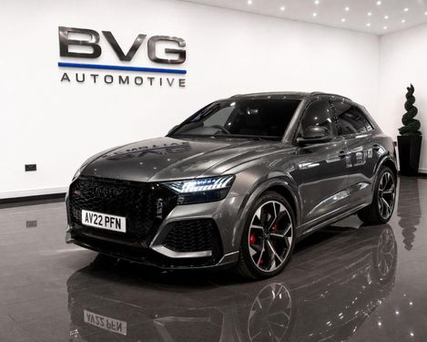 Audi RSQ8