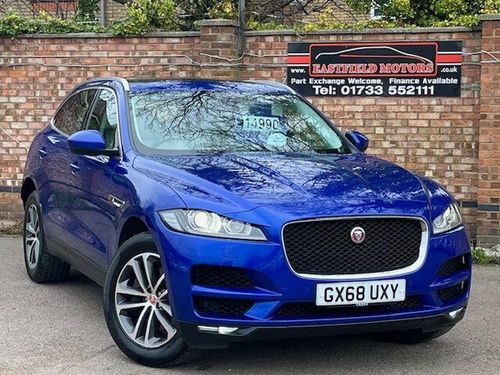 Jaguar F Pace